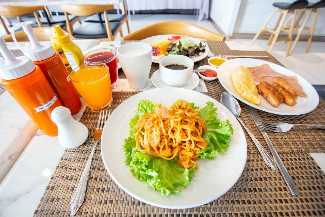 Spittze Hotel Pratunam Банкок Екстериор снимка